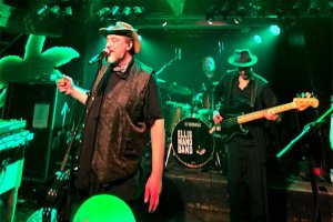 Ellis Mano Band in Rubigen