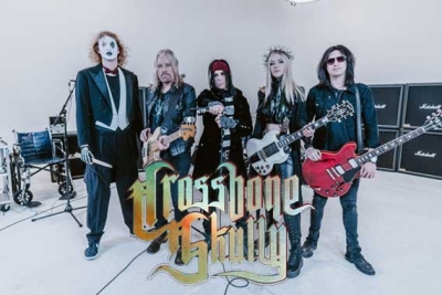 CROSSBONE SKULLY kollaborieren mit Nikki Sixx (MÖTLEY CRÜE) beim neuem Song «High On You» aus dem Debüt-Album «Evil World Machine»