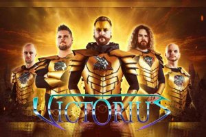 VICTORIUS veröffentlichen Video zu neuer Single «Dino Race From Outer Space»