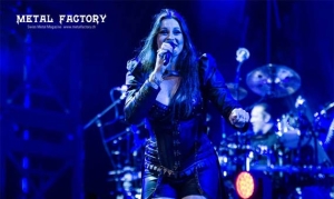 FLOOR JANSEN (Nightwish) hat die Operation zur Entfernung des Tumors gut überstanden