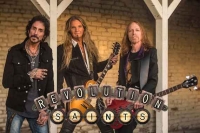 REVOLUTION SAINTS kündigen neues Album «Against The Winds» für 2024 an. Titelsong als Video jetzt online!