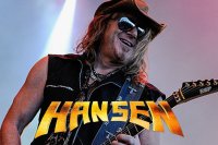 KAI HANSEN kündigt zweites Soloalbum an und gewährt einen ersten, musikalischen Einblick mit «Feeding The Beast»