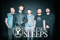 WHILE SHE SLEEPS zurück mit neuem Album im März '24 und neuer Single «Down», feat. Alex Taylor (Malevolence)