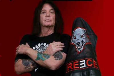 DAVID REECE enthüllt Artwork und Songliste zum neuen Album «Baptized By Fire», das im März '24 veröffentlicht wird