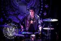 RICHIE RAMONE will Euch zu Halloween mit seinem neuen Clip zu «Suffocate» schocken!