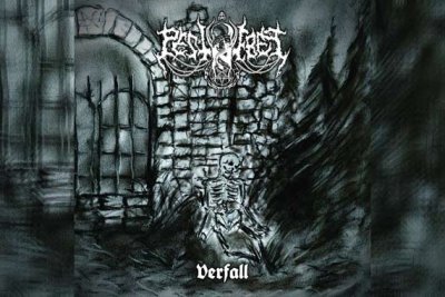 PESTNEBEL – Verfall
