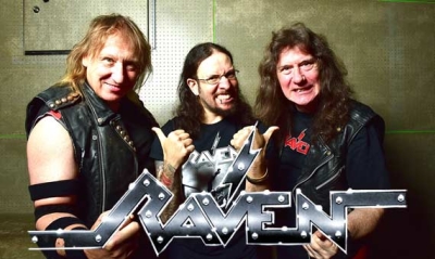 RAVEN veröffentlichen spezielles Album «Leave 'Em Bleeding» im September, als Rückblick der vergangenen sieben Jahre