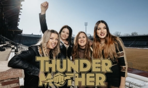 THUNDERMOTHER wird zu drei Vierteln ausgetauscht. Neue Musikerinnen sind schon am Start!