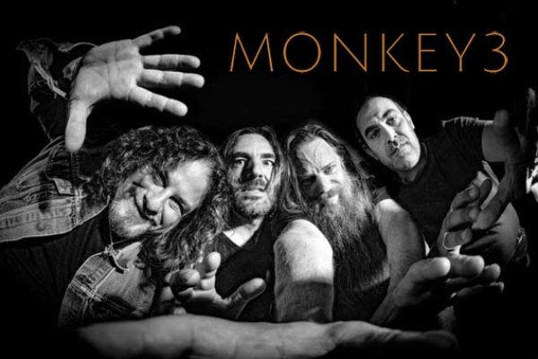 MONKEY3 zwischen Klang und Kosmos im Luzerner Planetarium