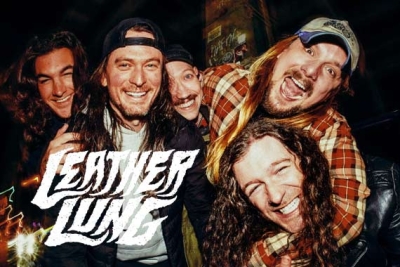 LEATHER LUNG teilen neue Video-Single «Empty Bottle Boogie» aus dem im März '24 kommenden Album «Graveside Grin»