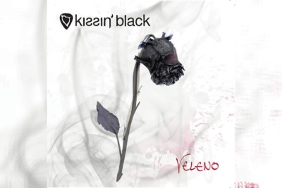 KISSIN' BLACK – Veleno
