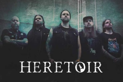 HERETOIR melden sich mit neuem Song «The Ashen Falls» aus dem neuen Album «Solastalgia», das im September '25 kommt